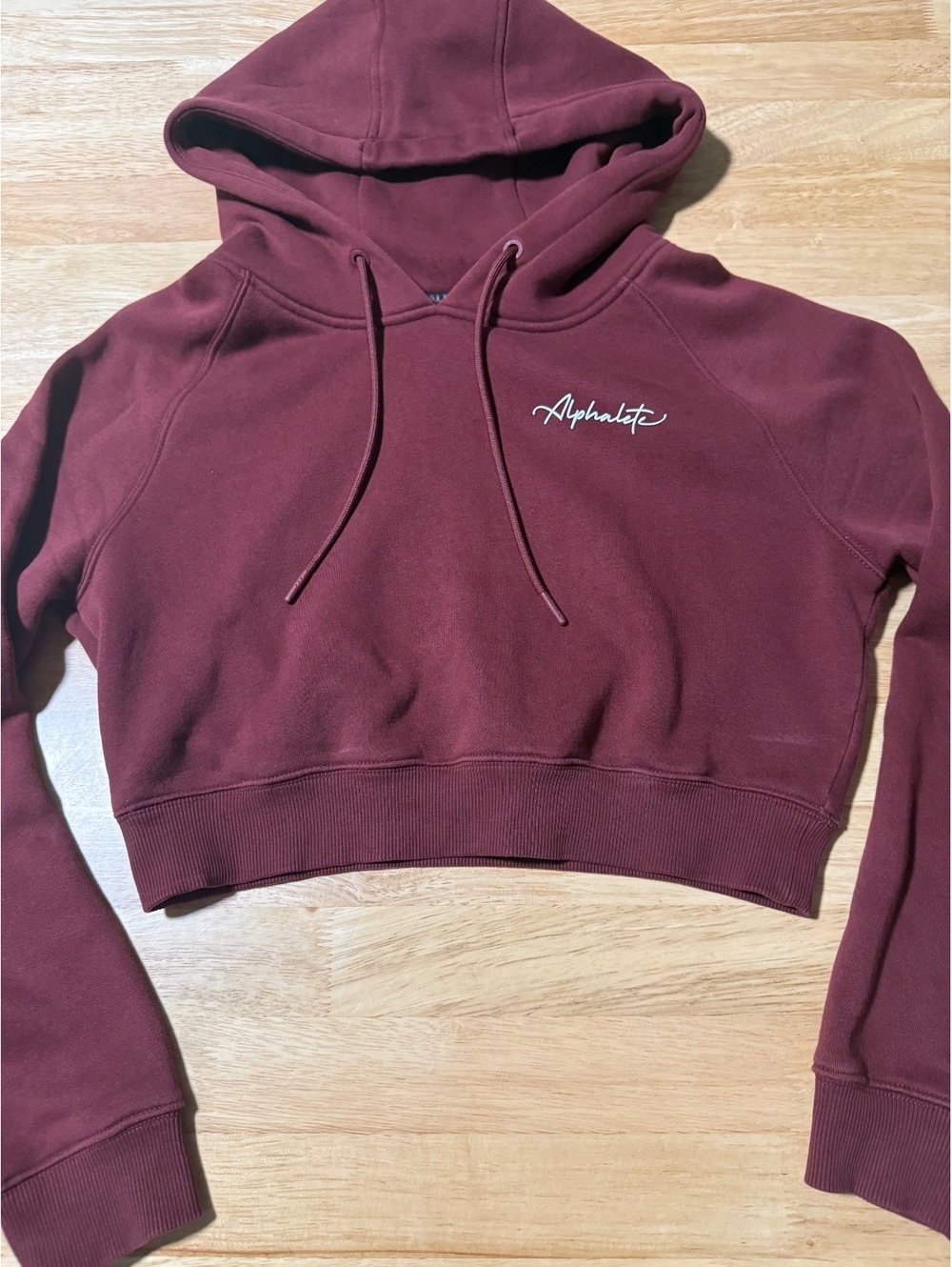 Alphalete Women’s Small Burgundy Cropped Pullover Hoodie